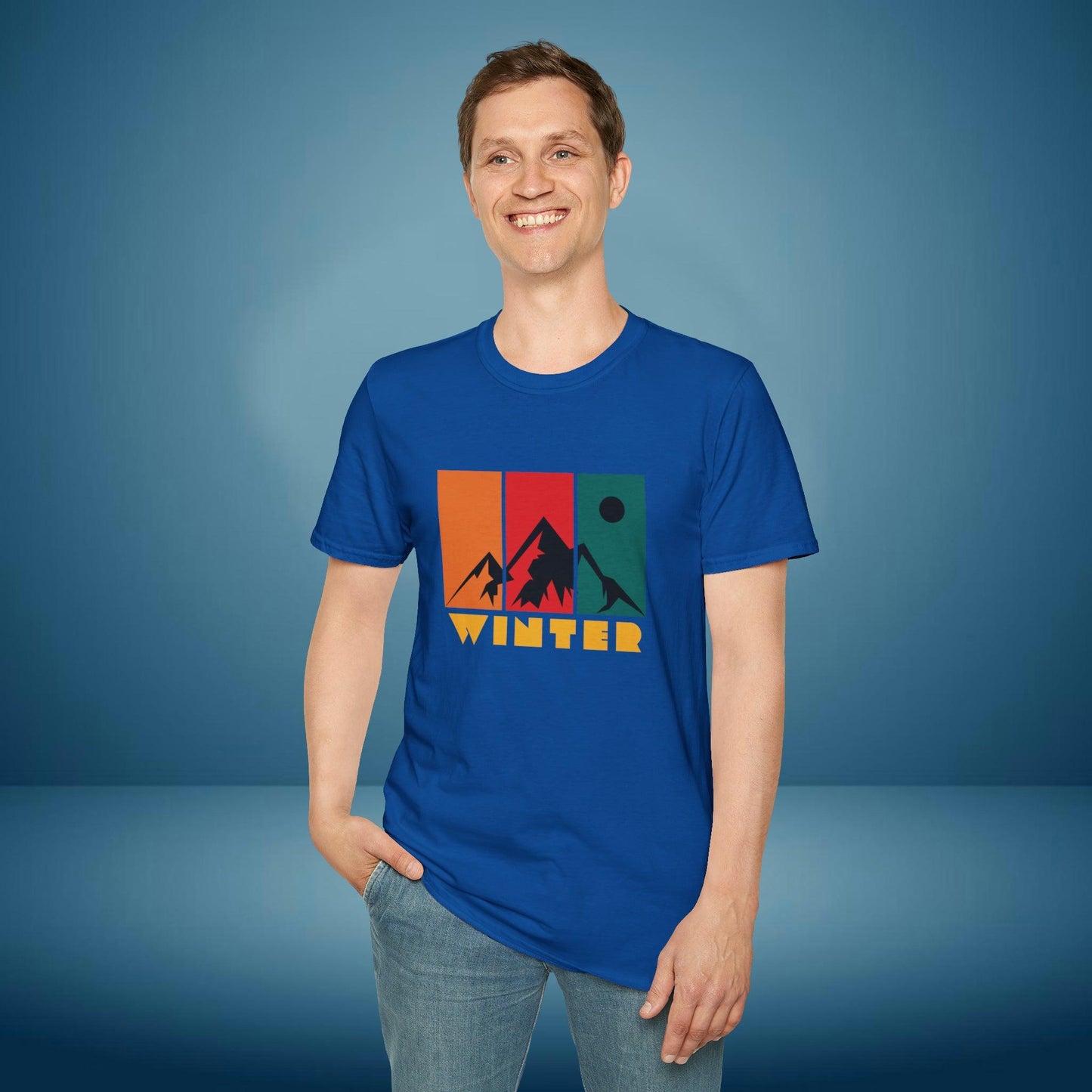 Unisex T-Shirt 'Mountain Winter Retro Design' ๐๏ธโ๏ธ โ Outdoor - Style, Softstyle, Komfortabel - T-Shirt | Jetzt bestellen bei PrintHub Horizon