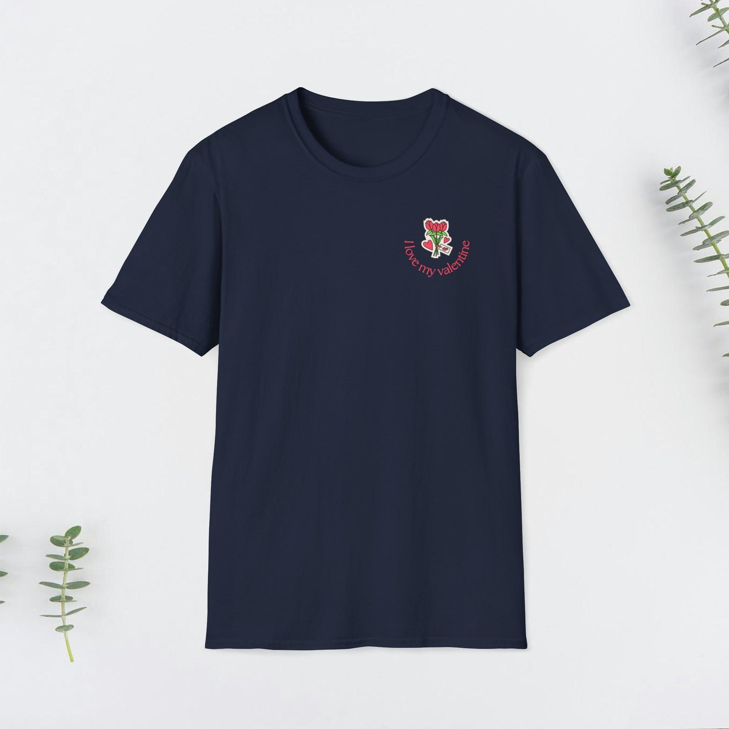 Unisex T-Shirt 'I Love My Valentine Flowers Design' ❤️ – Valentinstag Geschenkidee, Softstyle, Komfortabel - T-Shirt | Jetzt bestellen bei PrintHub Horizon
